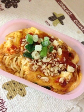 オム塩焼きそば