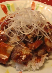 韓国風ピリ辛豚丼