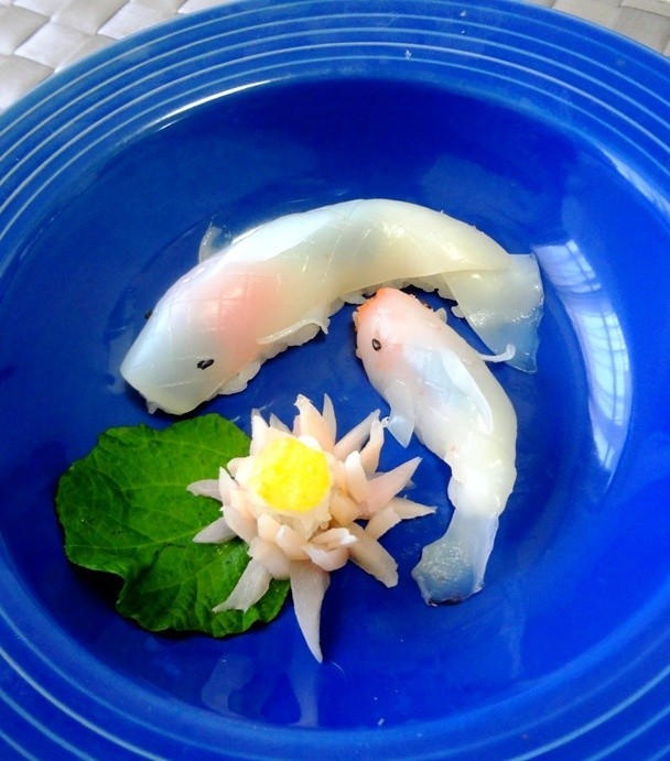 錦鯉のにぎり寿司の画像