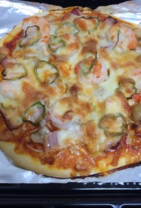 海老とマッシュルームのピザ