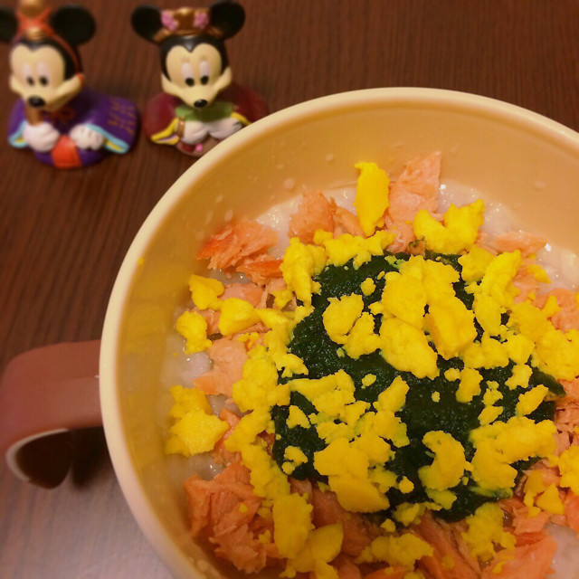 ひな祭り離乳食☆ちらし寿司風3色粥の画像