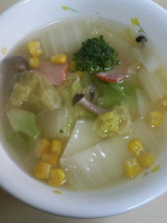 寒い日にほっこり♡簡単白菜スープの画像