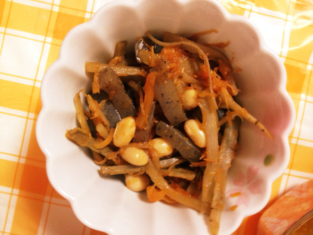 ☆大豆とこんにゃく、にんじん煮物の画像