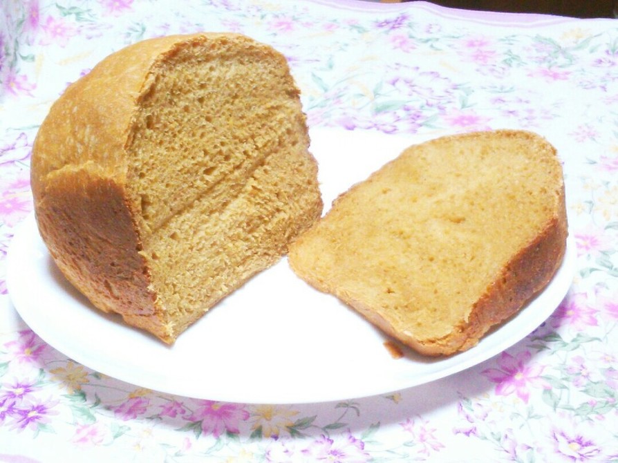 プルーン食パン（GOPAN 使用）の画像