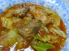 サバ水煮缶とトマトのスープ
