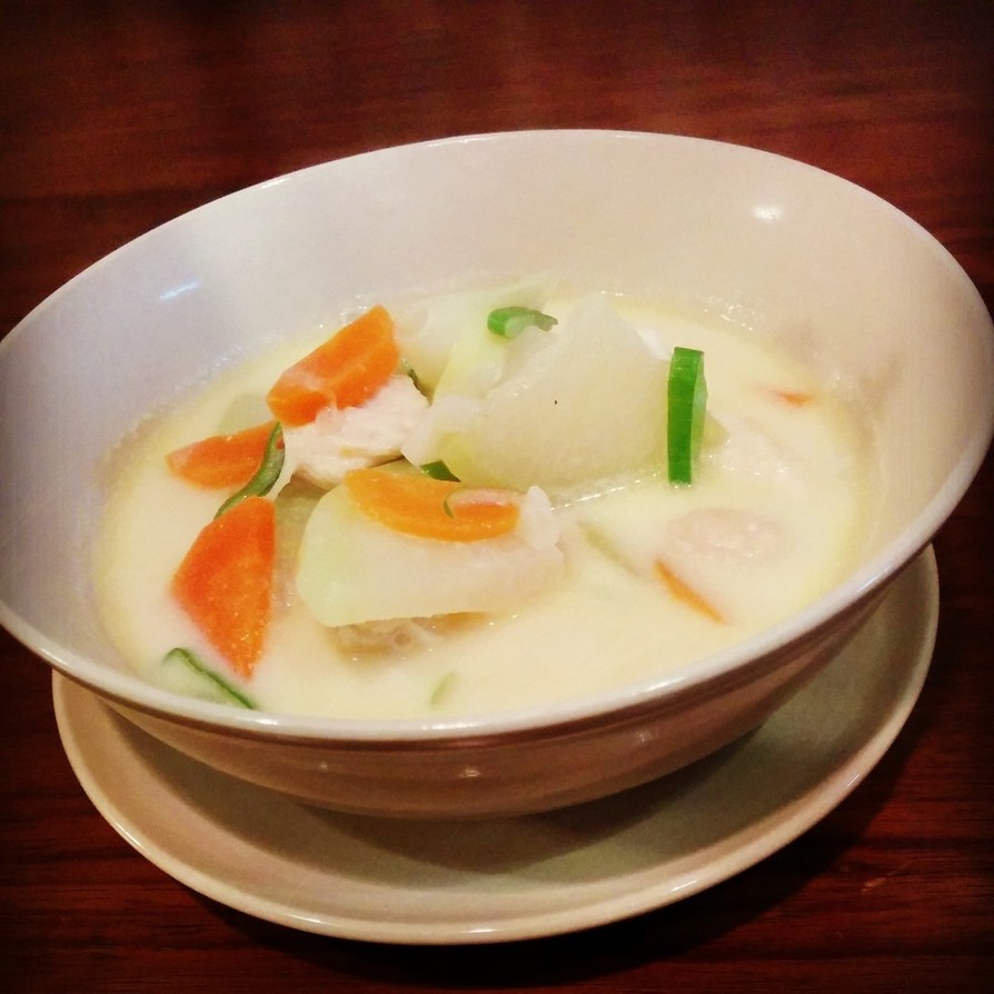 根菜の豆乳スープの画像