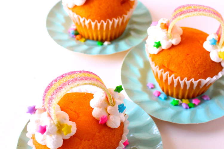 虹のカップケーキ レシピ 作り方 By Ycsweets クックパッド 簡単おいしいみんなのレシピが358万品