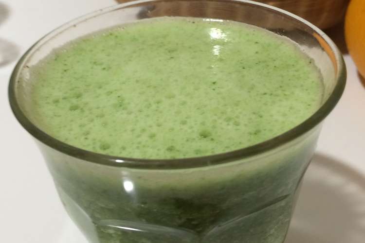 つわり対策 小松菜バナナのスムージー レシピ 作り方 By こもねキッチン クックパッド