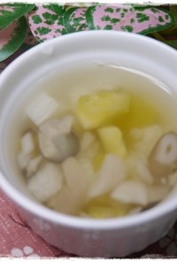 離乳食後期　さつま芋山芋しめじのお味噌汁