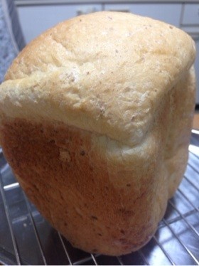 HB早焼き☆おから入り食パンの画像