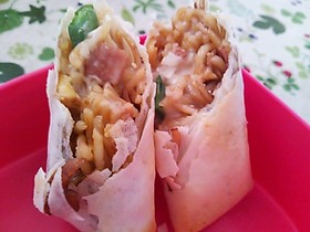☆残り物の焼きそばde春巻き☆