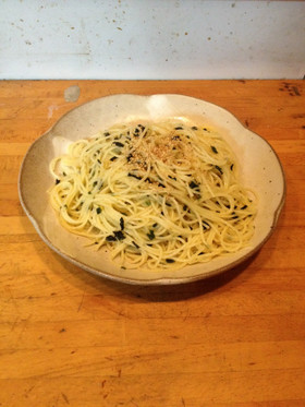 ワカメごはんの素で、ズボラわかめパスタ