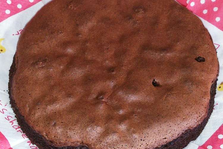 Hmで濃厚すぎる チョコケーキ レシピ 作り方 By ぱんたろ クックパッド 簡単おいしいみんなのレシピが355万品