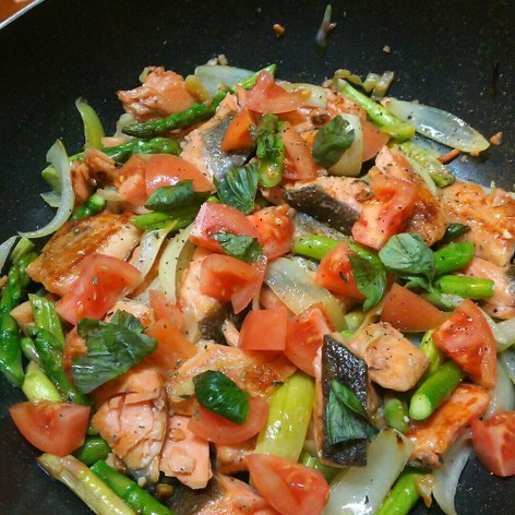 鮭と野菜のオシャレなイタリアン炒め