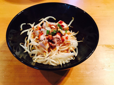 チャーシュー丼の写真