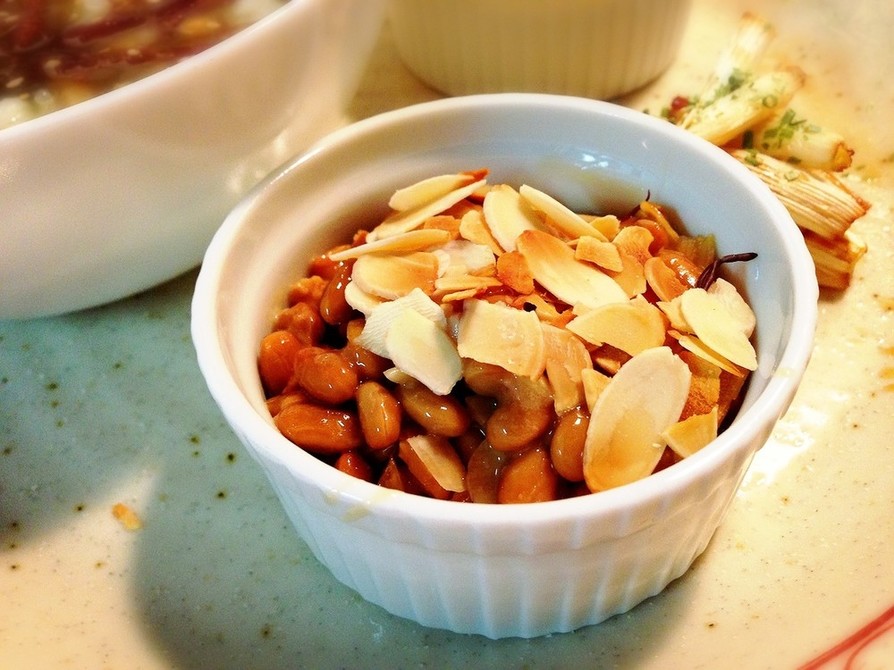 塩麹＆オリーブオイル＆ナッツ＆醤油の納豆の画像