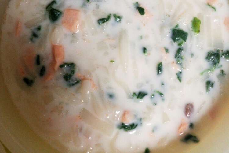離乳食中期 鮭とチンゲン菜のミルクうどん レシピ 作り方 By たぬきーまうす クックパッド 簡単おいしいみんなのレシピが359万品