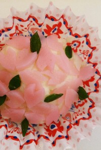 キャラ弁に☆桜吹雪サラダ