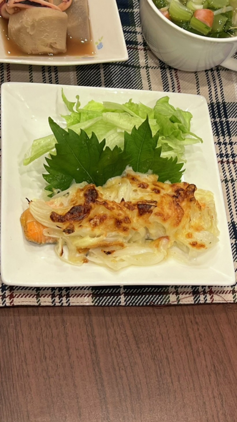 鮭のオニオン　チーズ焼きの画像