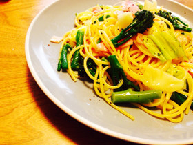 スティックセニョールと春キャベツのパスタ