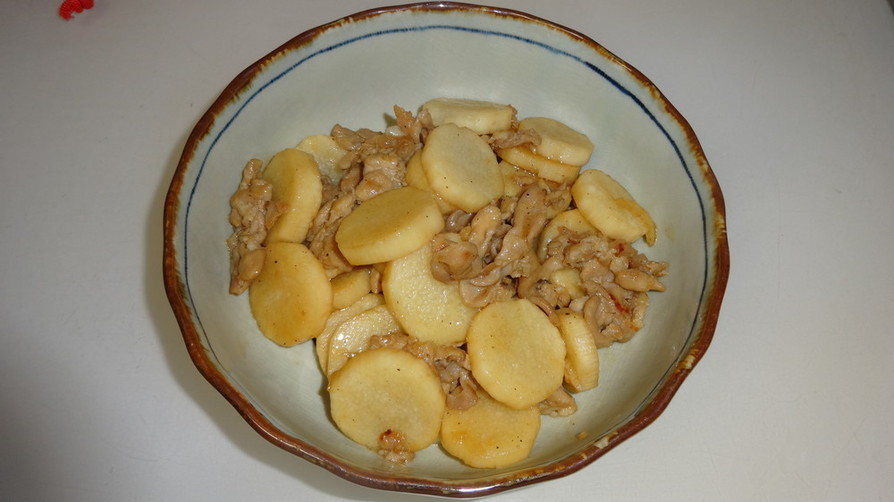 豚肉と長芋の煮物の画像