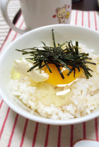 バター乗せ卵かけご飯【朝食】
