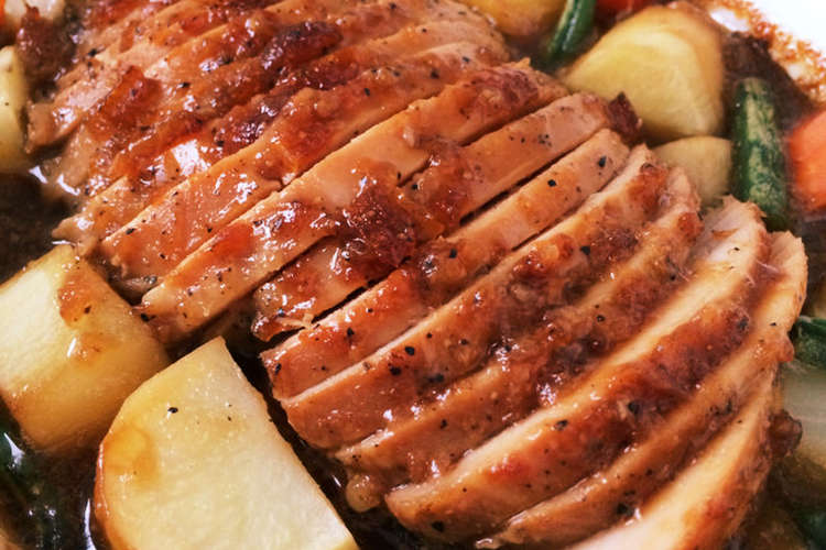 胸肉でご馳走 ローストチキン レシピ 作り方 By Sakana65 クックパッド 簡単おいしいみんなのレシピが375万品