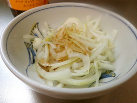 最速のレンジでオニオンスライスの辛み抜き