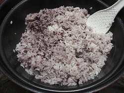 お鍋で絶品☆黒米ご飯の画像