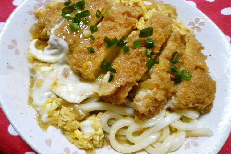 とんかつアレンジ カツ丼風うどん レシピ 作り方 By あーもこ クックパッド 簡単おいしいみんなのレシピが352万品