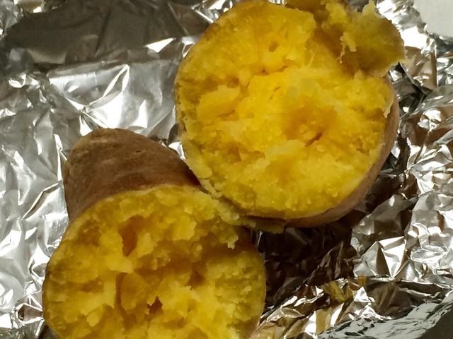 たった12分 レンジとトースターで焼き芋 レシピ 作り方 By 花音春 クックパッド 簡単おいしいみんなのレシピが360万品