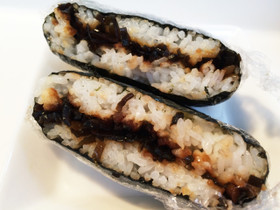 天かすと昆布の佃煮のおにぎらず