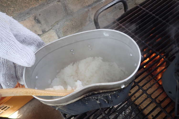 炊き 方 飯盒