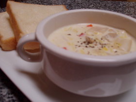 とろとろ白菜♪濃厚クリームシチュー