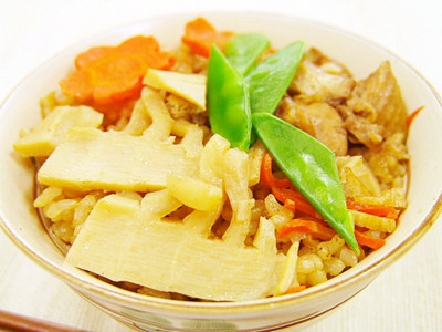 発芽玄米のタケノコご飯の画像