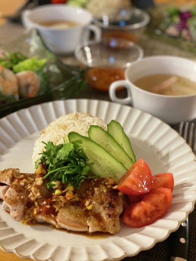 シンガポールチキンライス（海南鶏飯）の写真