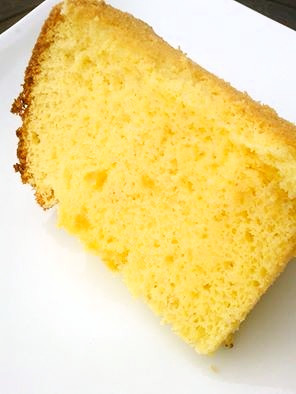 文旦ピールと米粉のシフォンケーキの画像