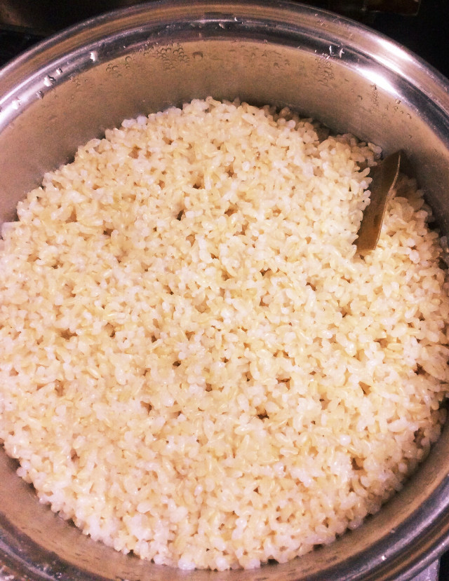 『生きたお米』玄米の贅沢な炊き方 厚鍋編の画像