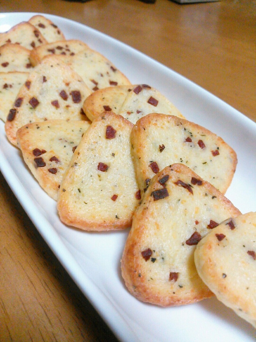チーズとサラミのおつまみクッキー♡の画像