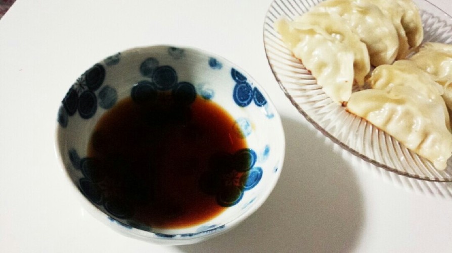 美味しい餃子のタレ　ポン酢ラー油の画像