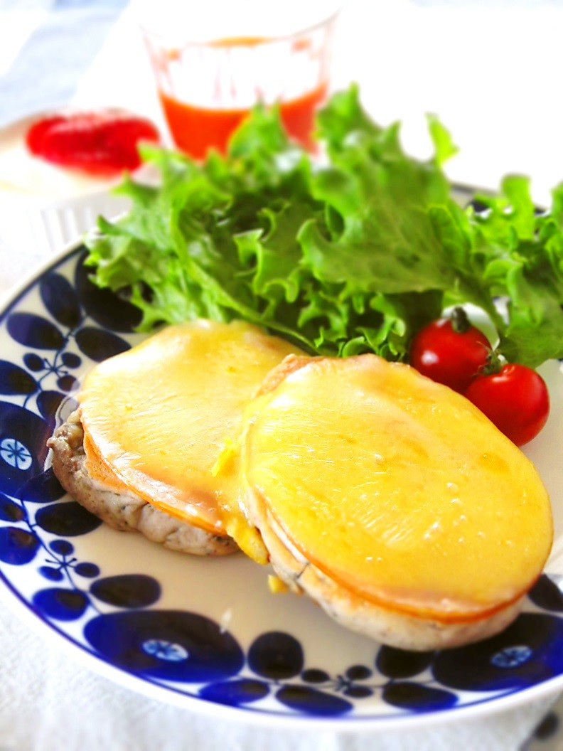 朝食に☆とろ～りチーズとハムのパンケーキの画像
