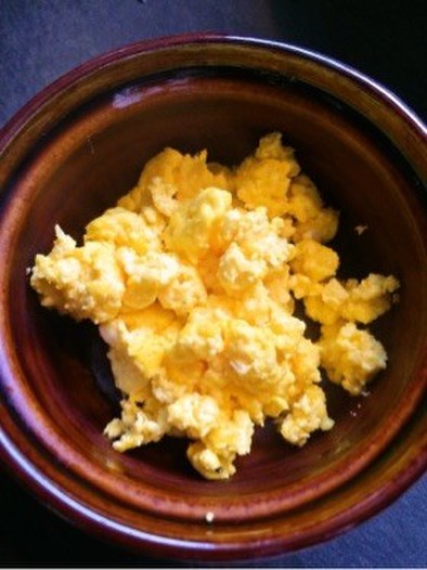 【離乳食 中期】玉子料理  炒り卵の写真