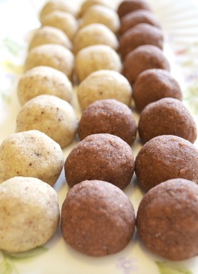 レンジで超簡単♪コーヒースノーボール2種