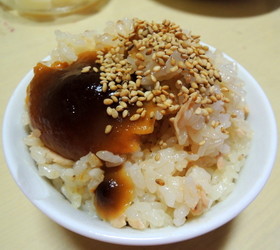 缶詰なめこと缶詰ツナの炊き込みごはん♪