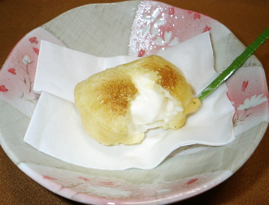 アイスクリームの天ぷらの画像