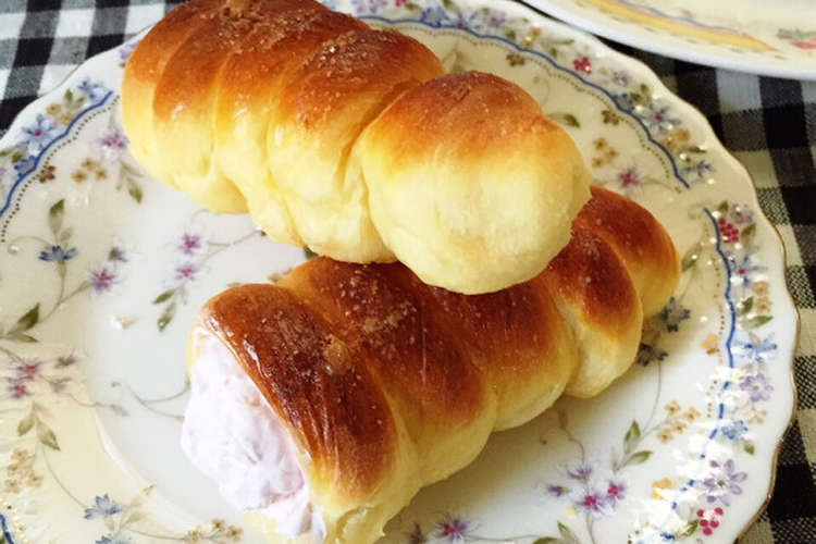 簡単 バターなし イチゴクリームコロネ レシピ 作り方 By あやのんのママ クックパッド 簡単おいしいみんなのレシピが376万品