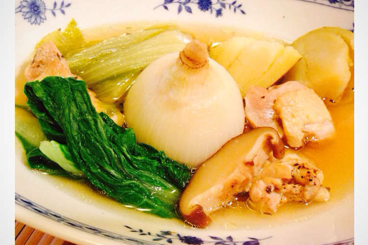 新玉ねぎ丸ごと 鶏肉コンソメスープ レシピ 作り方 By ｃａｃｏ クックパッド 簡単おいしいみんなのレシピが356万品
