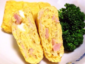 ✽ベーコンと玉ねぎの卵焼き✽
