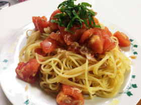 トマトとツナの冷製パスタ