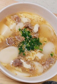 韓国餅/豚肉のトックスープ